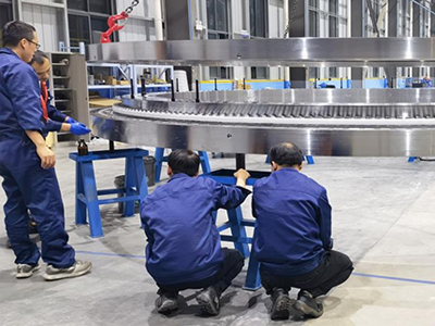 Coronas de orientación con un diámetro exterior de 5300mm se exportaron a Rusia